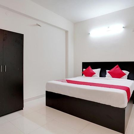 Oyo 41102 Hyderabad Elite Hotel Haidar Sahibguda Exterior photo
