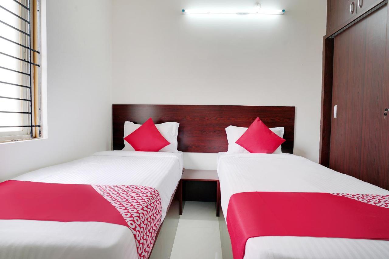 Oyo 41102 Hyderabad Elite Hotel Haidar Sahibguda Exterior photo