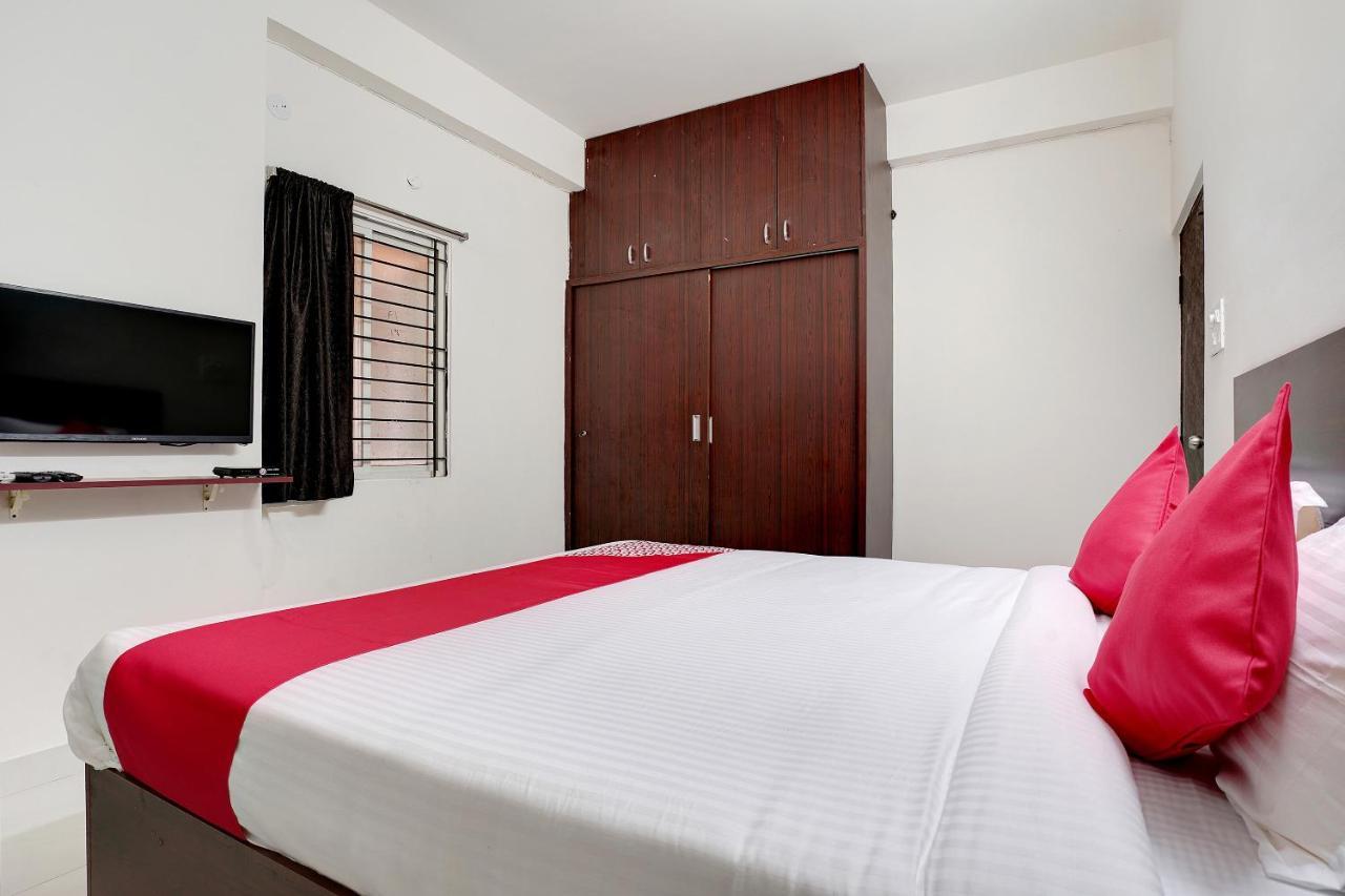 Oyo 41102 Hyderabad Elite Hotel Haidar Sahibguda Exterior photo