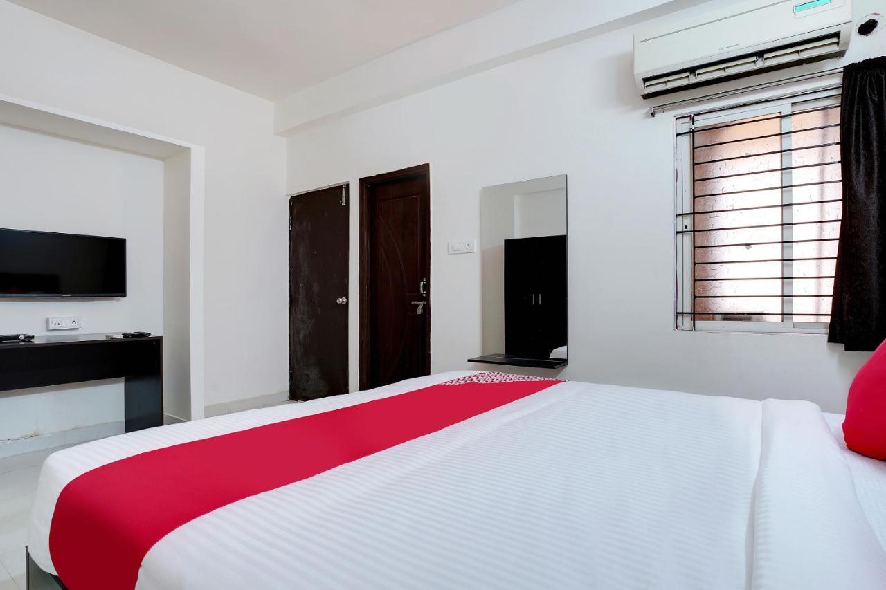 Oyo 41102 Hyderabad Elite Hotel Haidar Sahibguda Exterior photo